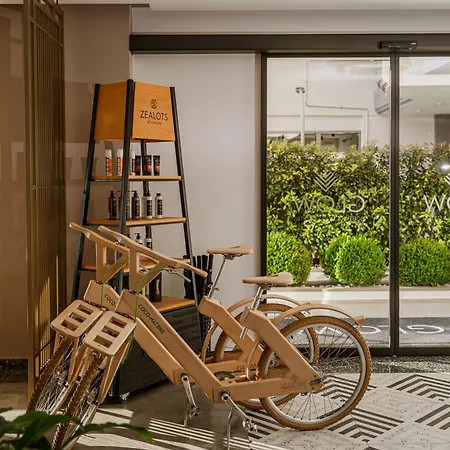Hotel Glow Boutique & 4*