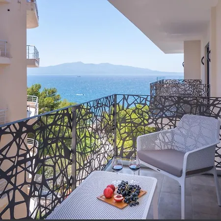 Glow Boutique & Sarandë