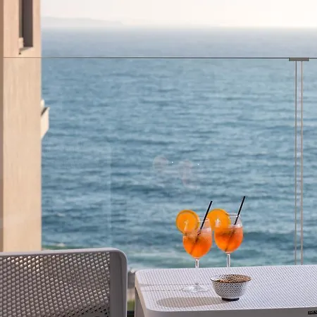 Hotel Glow Boutique & 4*