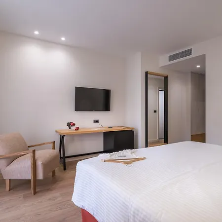 Hotel Glow Boutique &