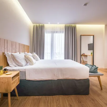 Glow Boutique & 4* Саранда